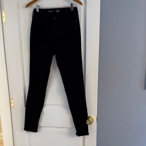 Old Navy rockstar super skinny black jeans
